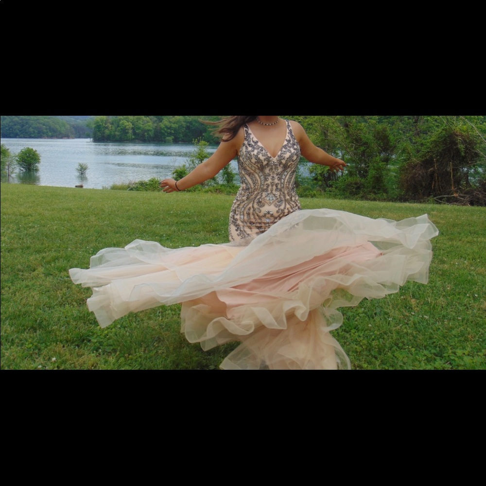 Prom dress